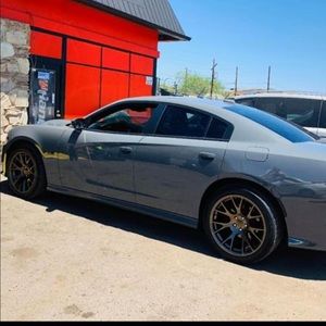 Meet your Posher, Joseph